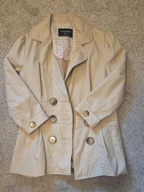 Atmosphere Lightweight Trench Like Jacket